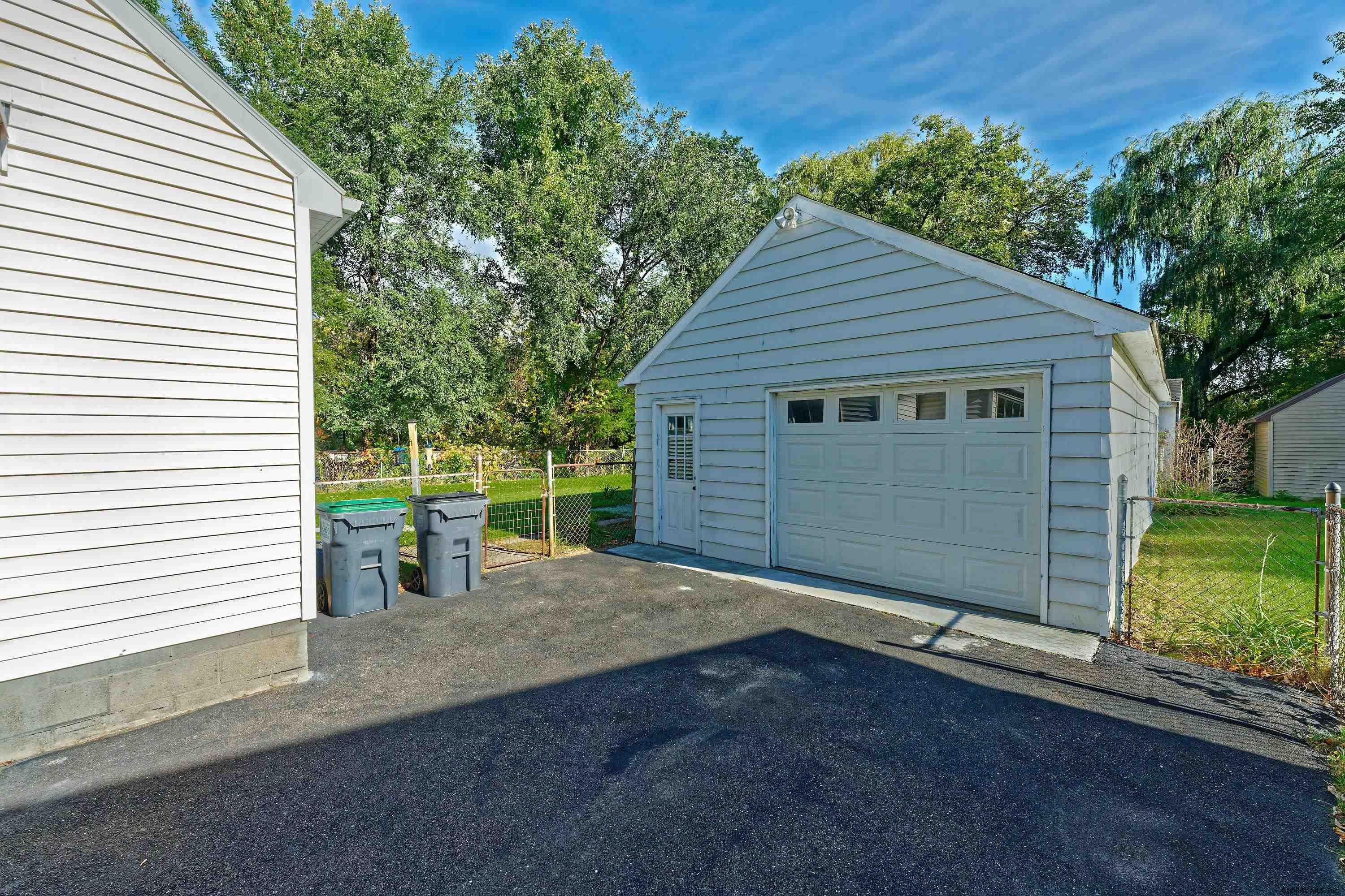 77 Russell Road Colonie, NY 12205 - Photo 33 of 43 Photo 33