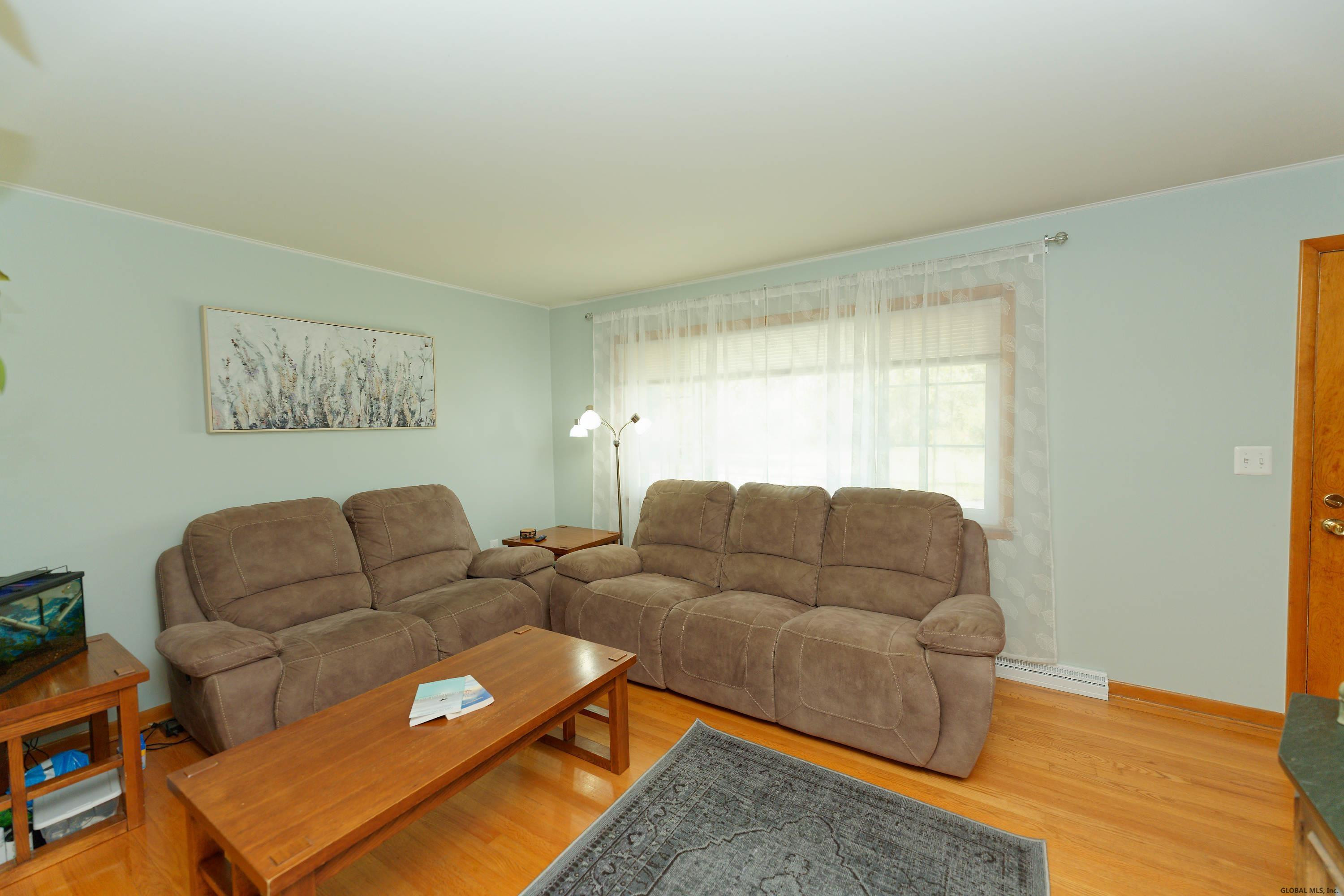 77 Russell Road Colonie, NY 12205 - Photo 8 of 43 Photo 8