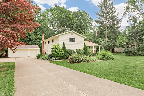 $385,000 | 5339 East Heisley Road, Mentor, OH 44060