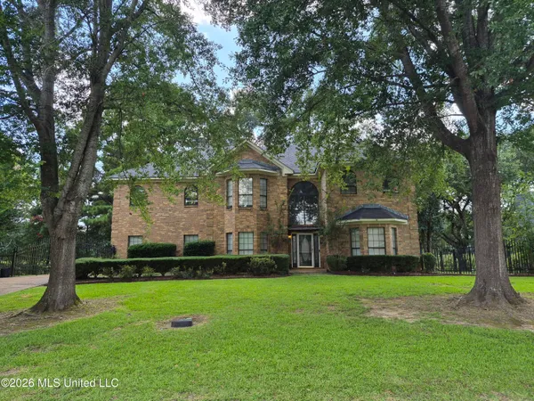 $440,000 | 6313 Cedarwood Drive, Jackson, MS 39213