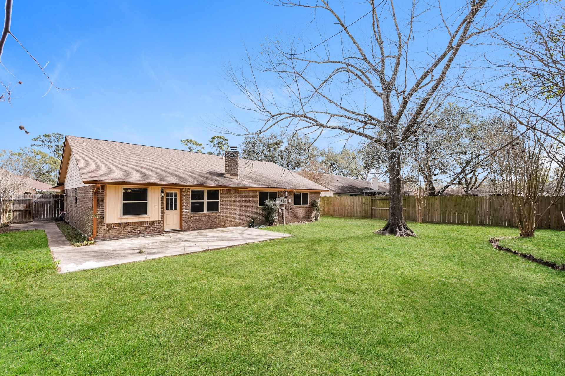 21611 Glenbranch Drive Spring, TX 77388 - Photo 15 of 15 a front view of a house with a yard and trees