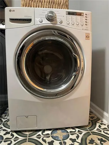 $230,000 | 28 Glenald Way Northwest, Atlanta, GA 30327