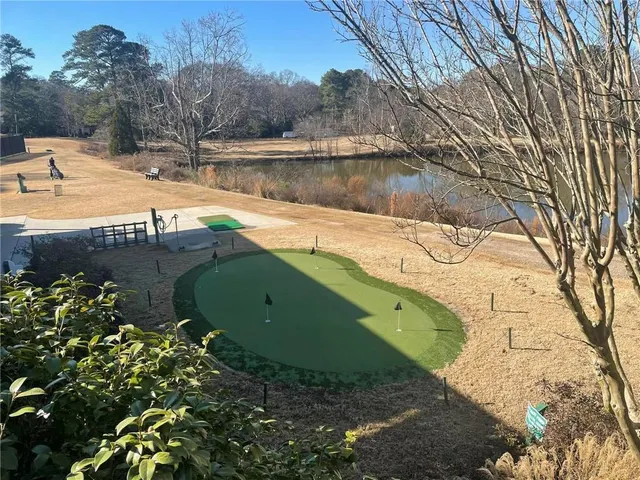 $230,000 | 28 Glenald Way Northwest, Atlanta, GA 30327