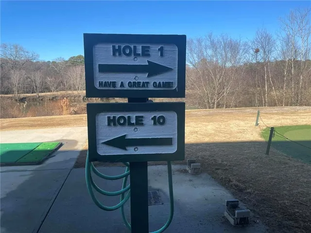 $230,000 | 28 Glenald Way Northwest, Atlanta, GA 30327