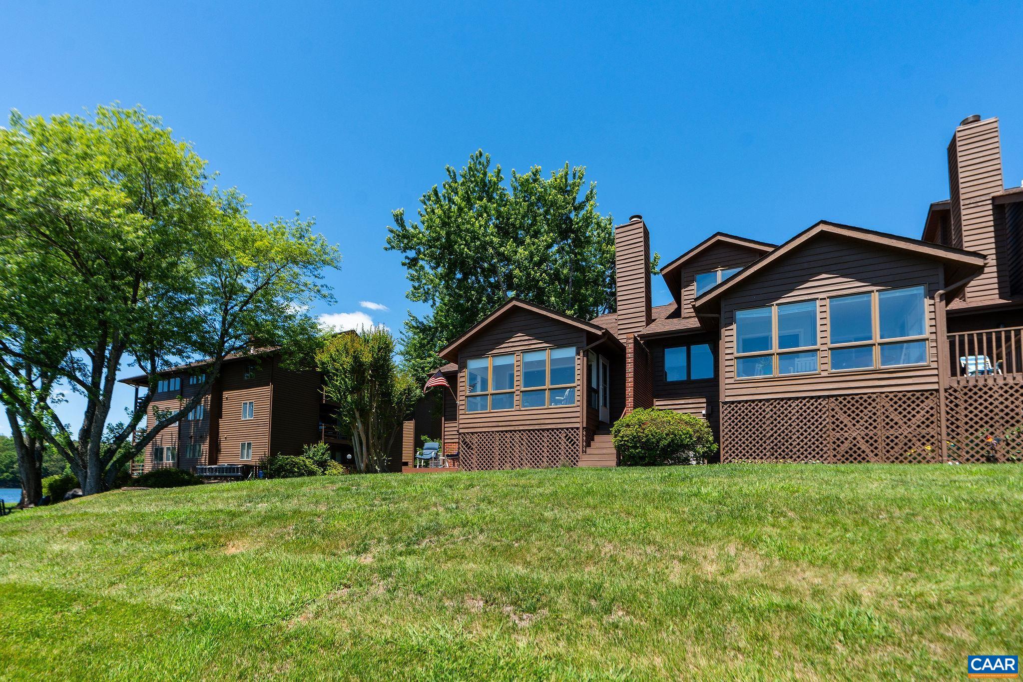 1 Marina Point, Unit B1 Palmyra, VA 22963 - Photo 45 of 49