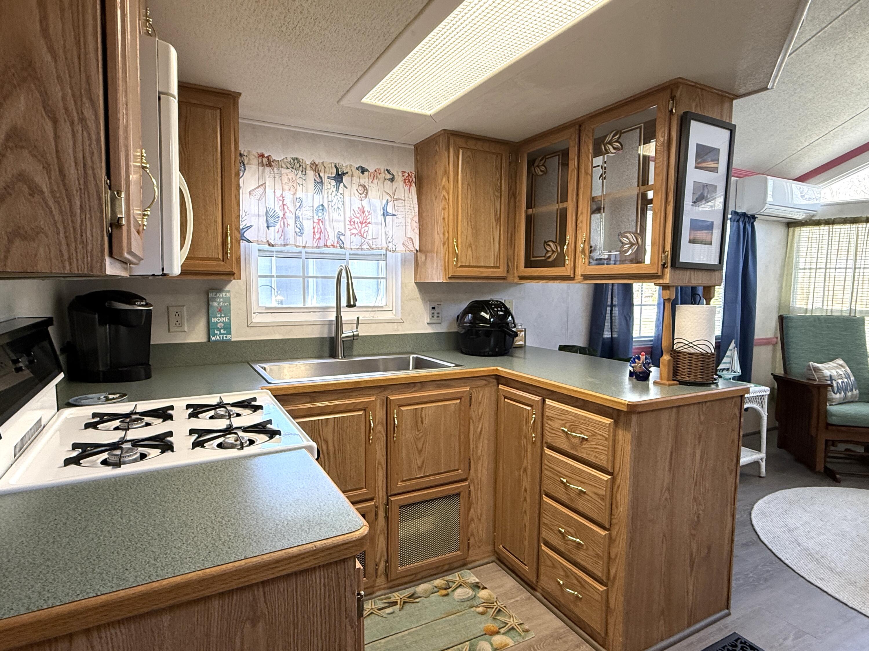 54 Bypass Road, Unit 107 Wells, ME 04090 - Photo 8 of 25 IMG_1882