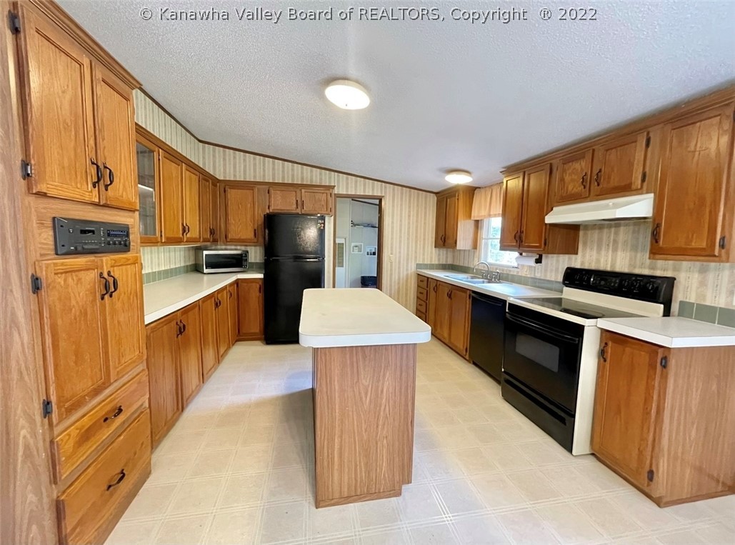 145 Cedar Valley Road Ripley, WV 25271 - Photo 7 of 23 Gallery Image 7