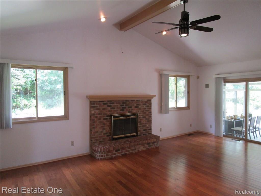 2124 Reagan Drive Rochester Hills, MI 48309 - Photo 5 of 23