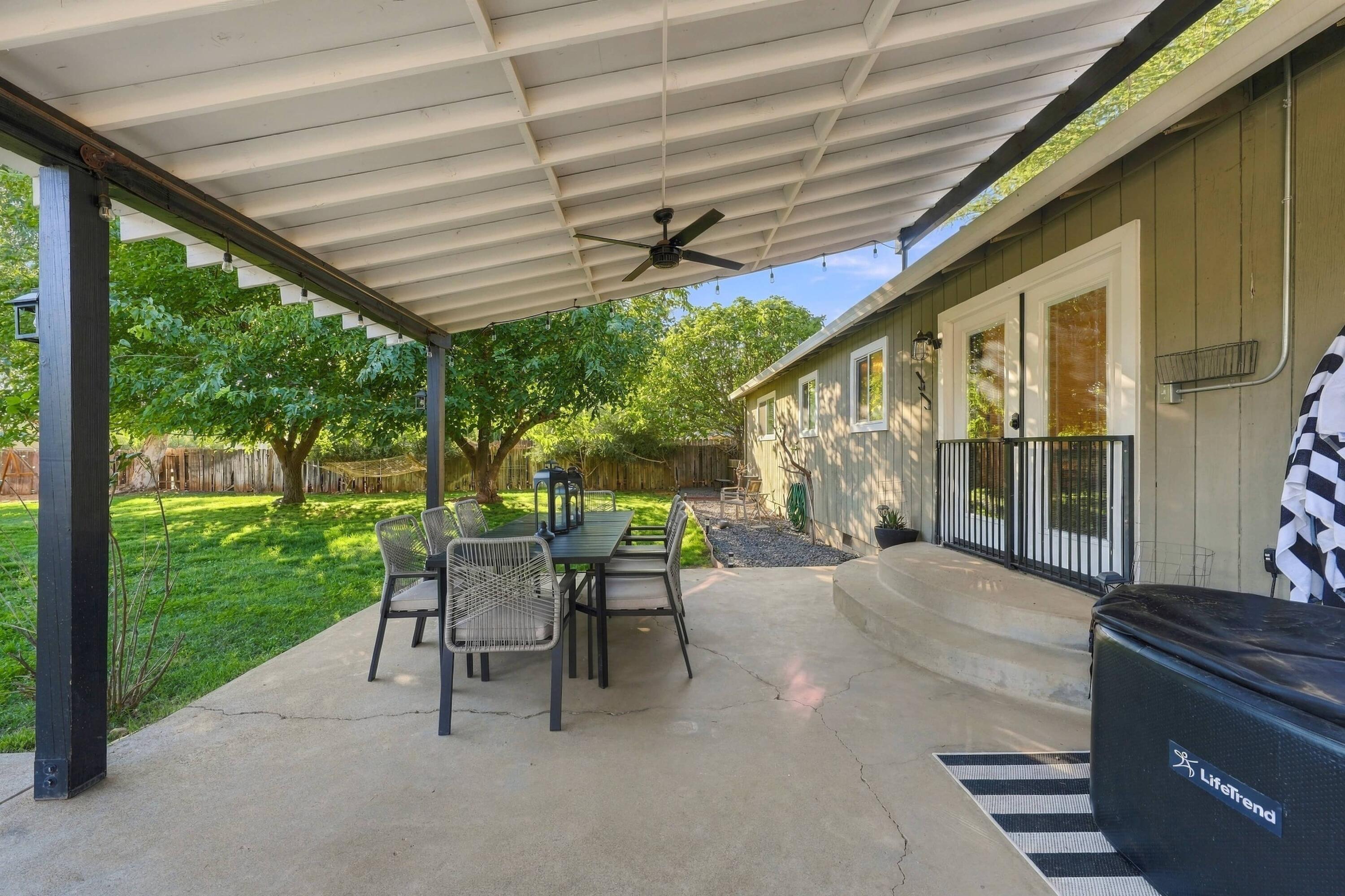 3245 Rancho Road Redding, CA 96002 - Photo 21 of 38 3245-rancho-rd-redding-27