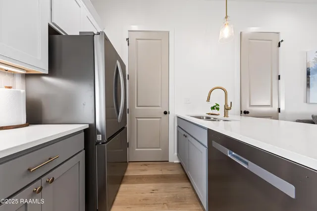 $2,975 | 206 Steiner Oaks, Lafayette, LA 70508