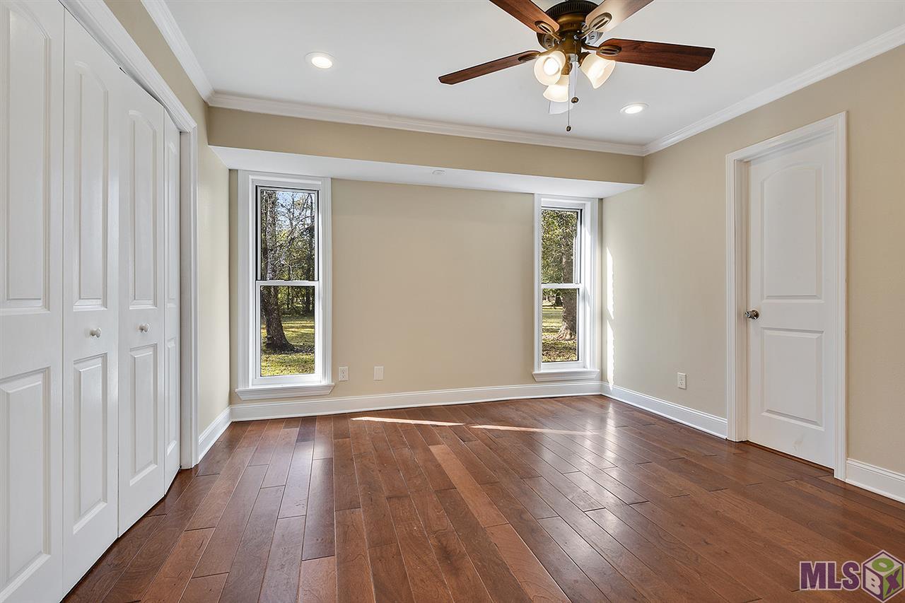 8460 Harris Road Denham Springs, LA 70726 - Photo 8 of 28 Gallery Image 8