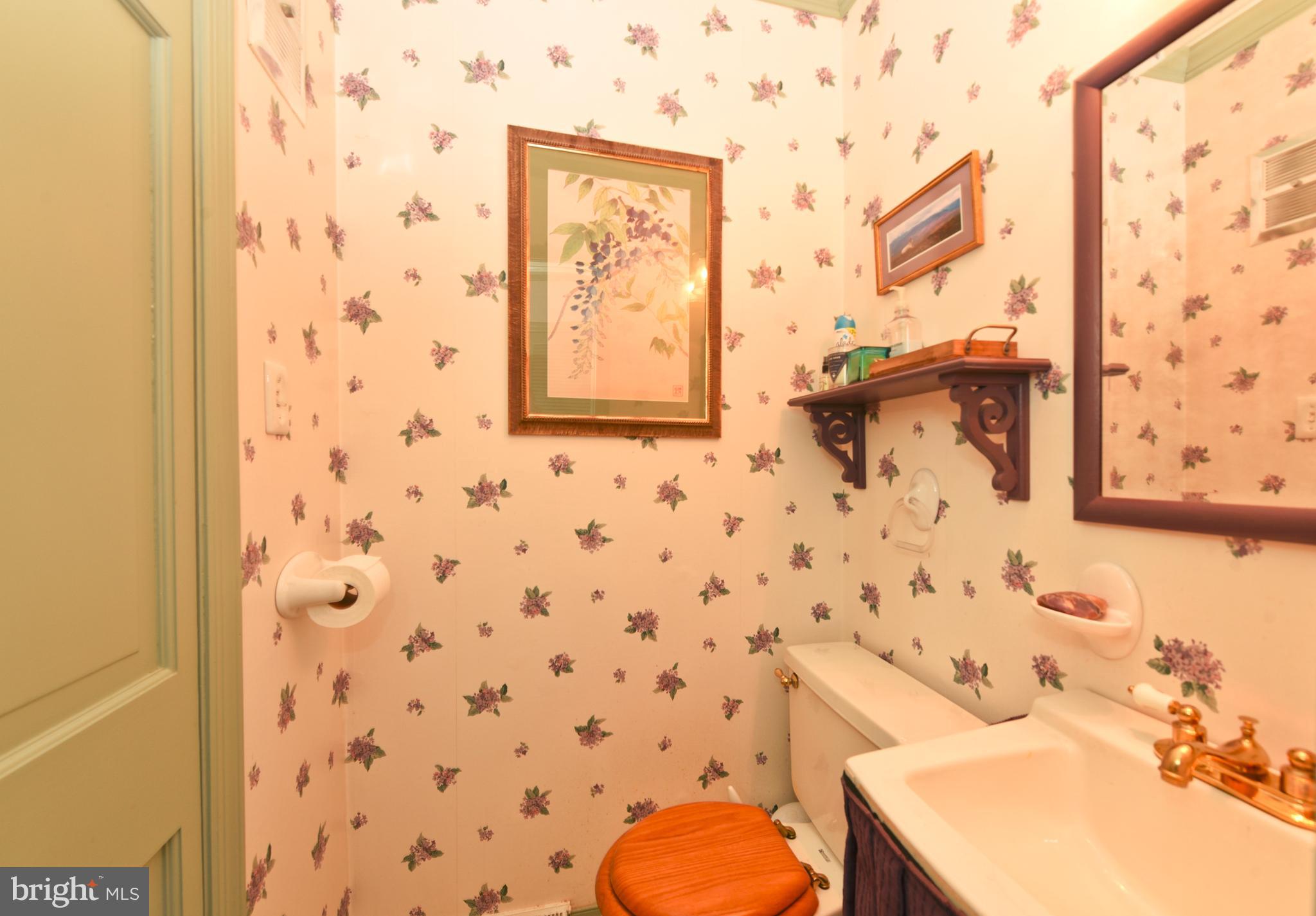 74 Mountainview Road Ewing, NJ 08628 - Photo 21 of 39 Half Bath