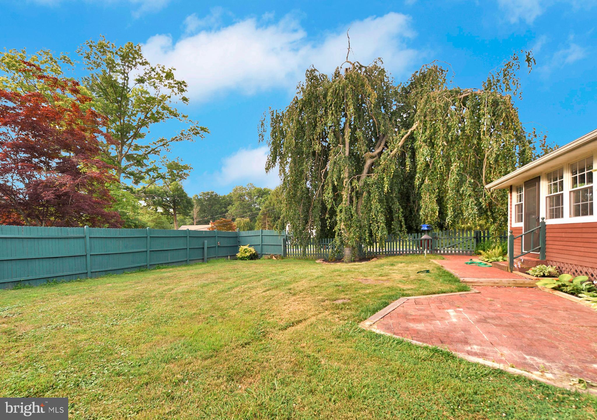 74 Mountainview Road Ewing, NJ 08628 - Photo 32 of 39 Fenced Yard with Patio