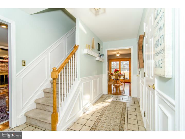 3 Morgan Lane Wallingford, PA 19086 - Photo 3 of 21 Foyer