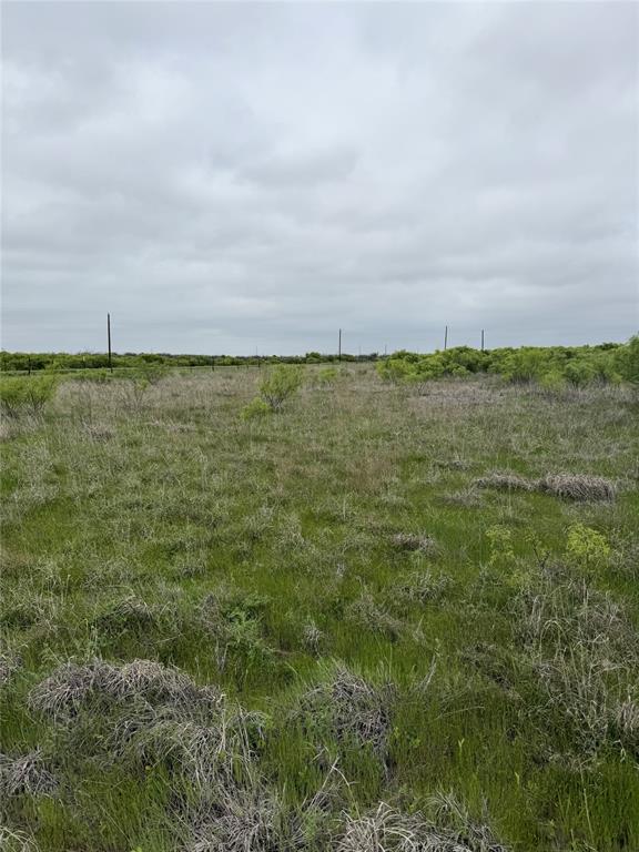 938 Fm 680 Quanah, TX 79252 - Photo 9 of 19 a view of a lake with houses in back