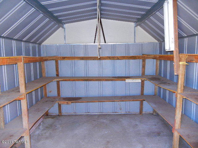 655 East Post Road Benson, AZ 85602 - Photo 18 of 22
