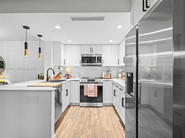 $375,000 | 9010 Southwest 125th Avenue, Unit G110, Miami, FL 33186