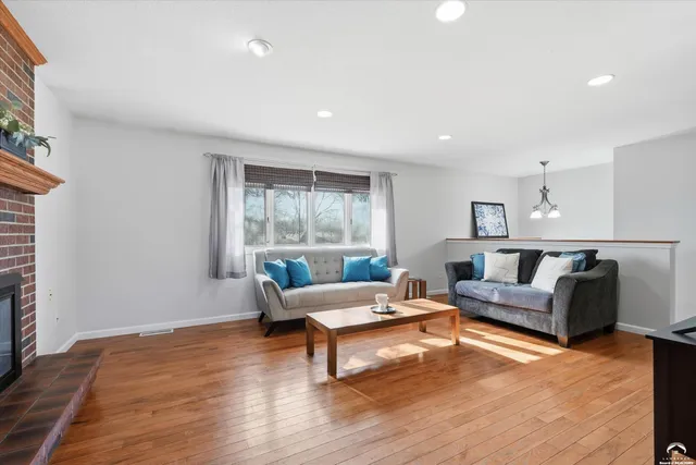 $314,900 | 4330 Southeast 26th Terrace, Topeka, KS 66605