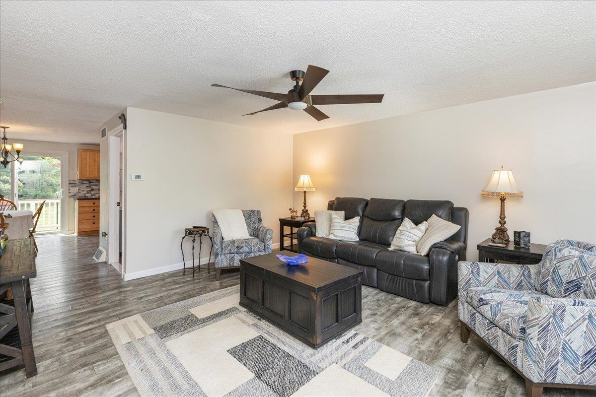 120 Newton Road, Unit 1C Plaistow, NH 03865 - Photo 4 of 31