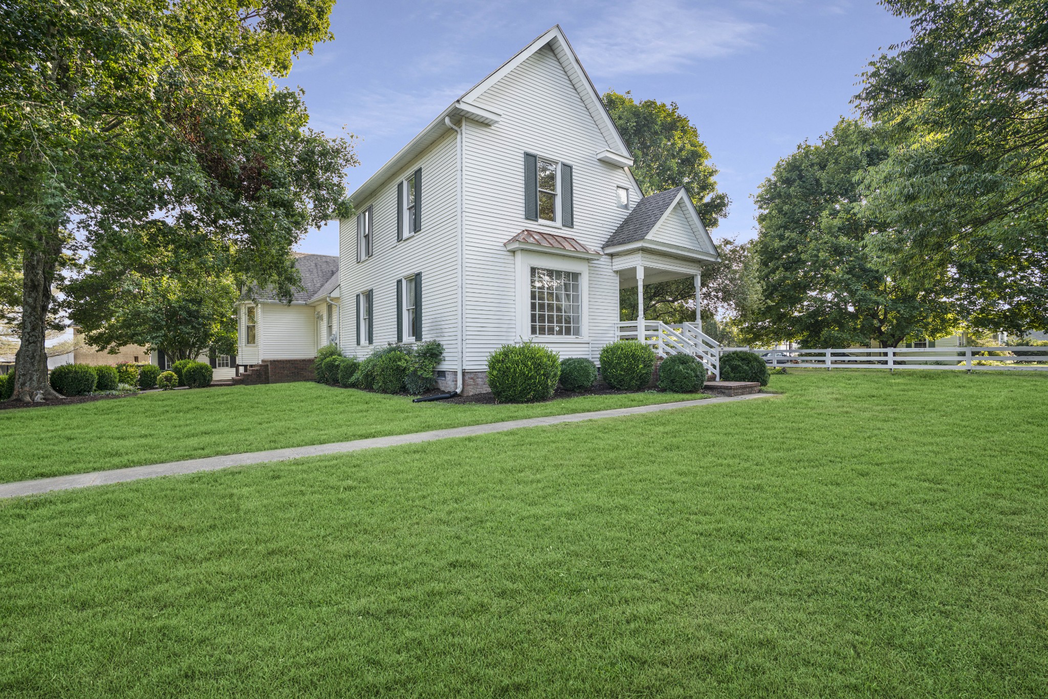 3588 Sango Road Clarksville, TN 37043 - Photo 2 of 31 Gallery Image 2