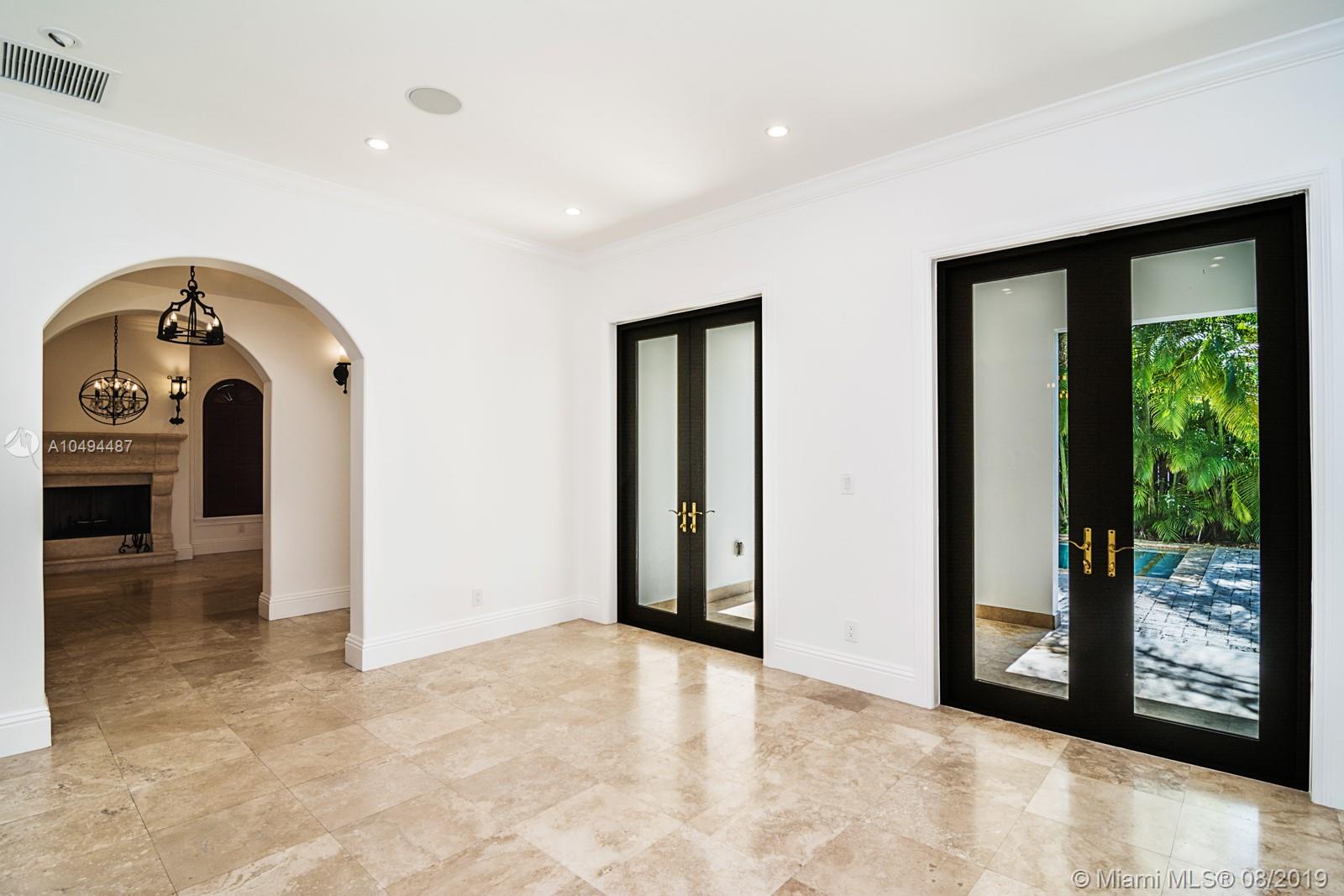 3751 Solana Road Miami, FL 33133 - Photo 18 of 53 Gallery Image 18
