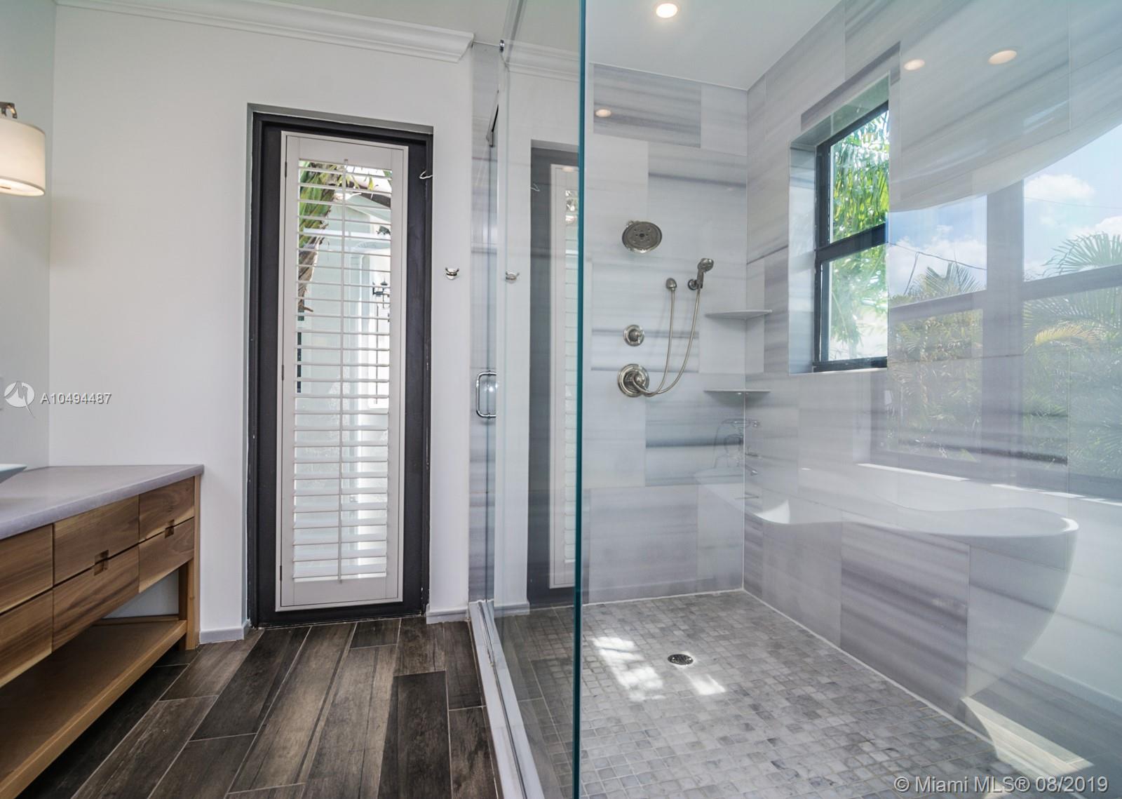 3751 Solana Road Miami, FL 33133 - Photo 27 of 53 Gallery Image 27