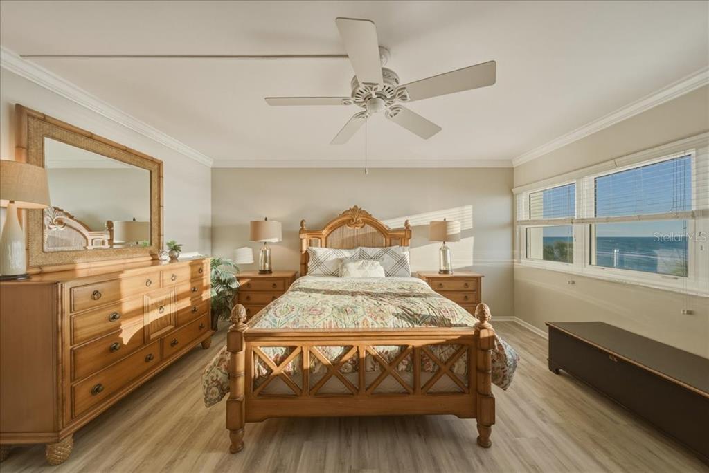 633 Alhambra Road, Unit 301 Venice, FL 34285 - Photo 37 of 76 Gallery Image 37