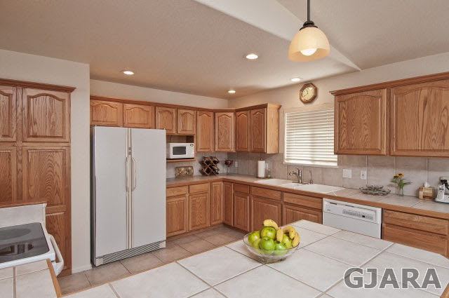 1419 Racquet Way Grand Junction, CO 81506 - Photo 8 of 28 Gallery Image 8