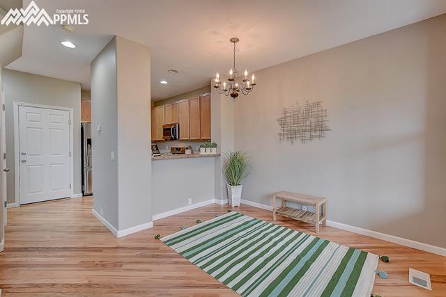 4143 Diamond Ridge View Colorado Springs, CO 80918 - Photo 14 of 36 Gallery Image 14