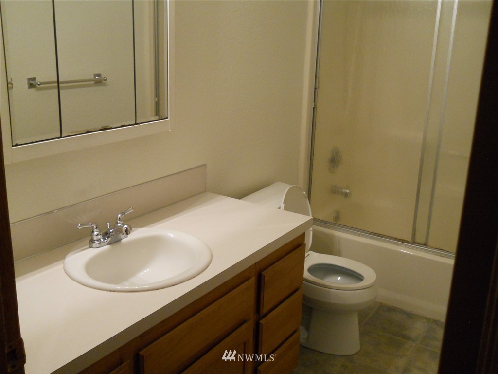 70 East Merioneth Road Shelton, WA 98584 - Photo 9 of 15 Gallery Image 9