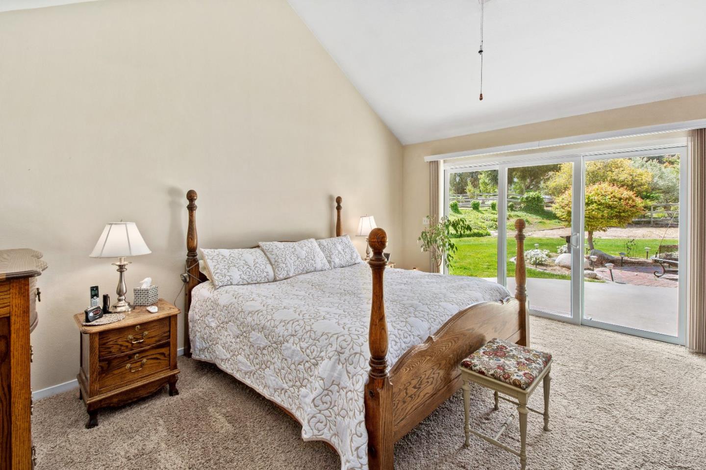 18745 Ranchito Del Rio Drive Salinas, CA 93908 - Photo 18 of 30 Gallery Image 18
