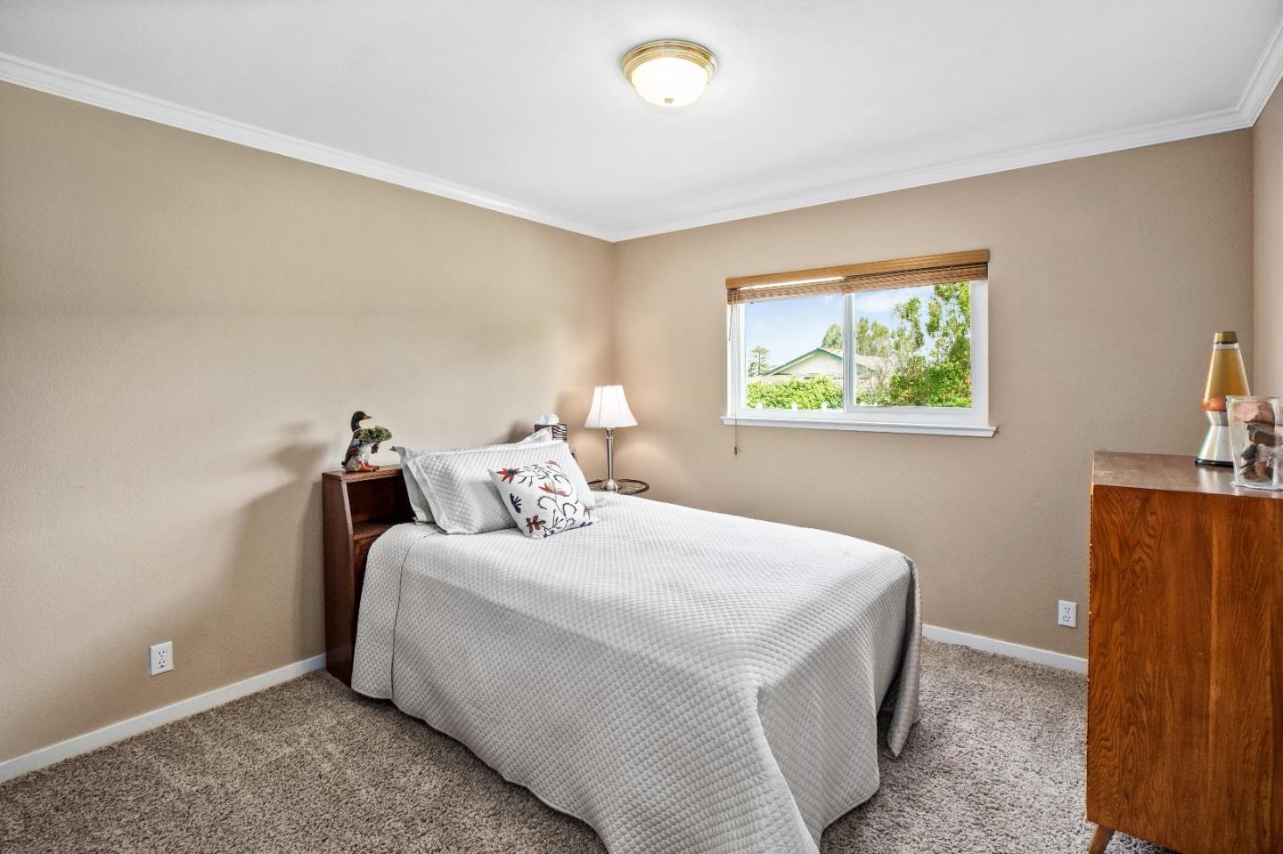 18745 Ranchito Del Rio Drive Salinas, CA 93908 - Photo 21 of 30 Gallery Image 21