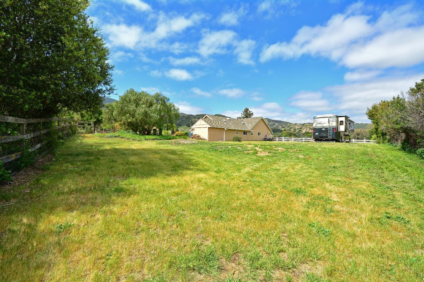 18745 Ranchito Del Rio Drive Salinas, CA 93908 - Photo 28 of 30 Gallery Image 28