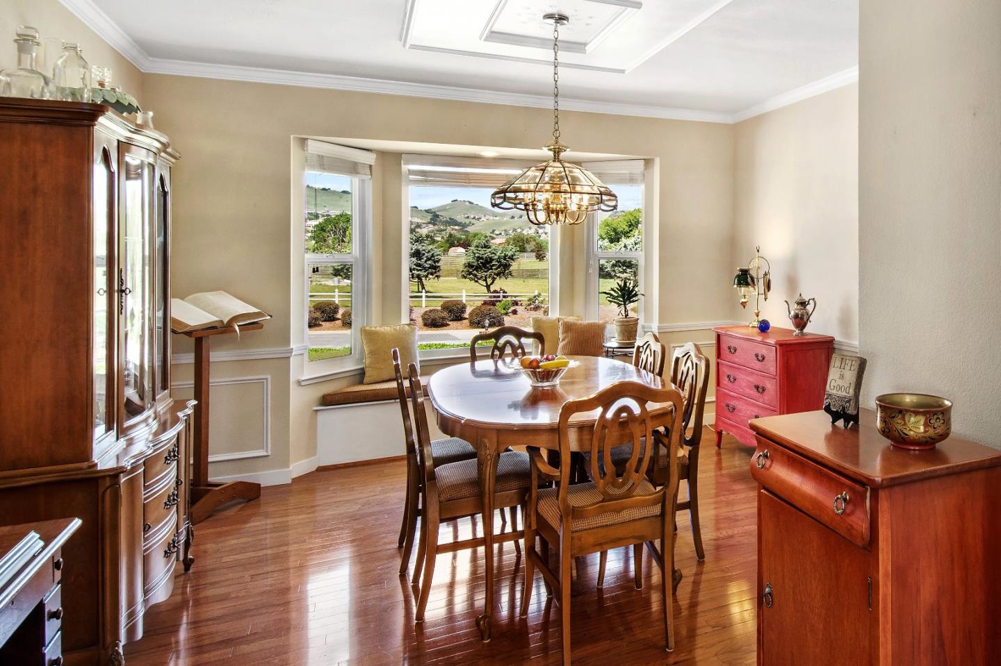 18745 Ranchito Del Rio Drive Salinas, CA 93908 - Photo 10 of 30 Gallery Image 10