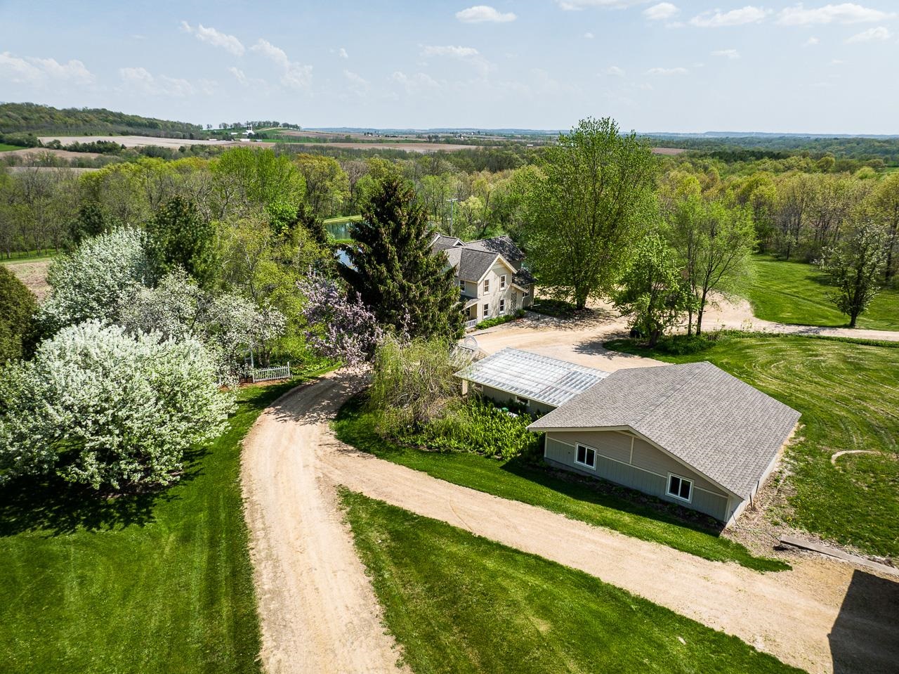 4757 North Hammer Road Scales Mound, IL 61075 - Photo 11 of 95
