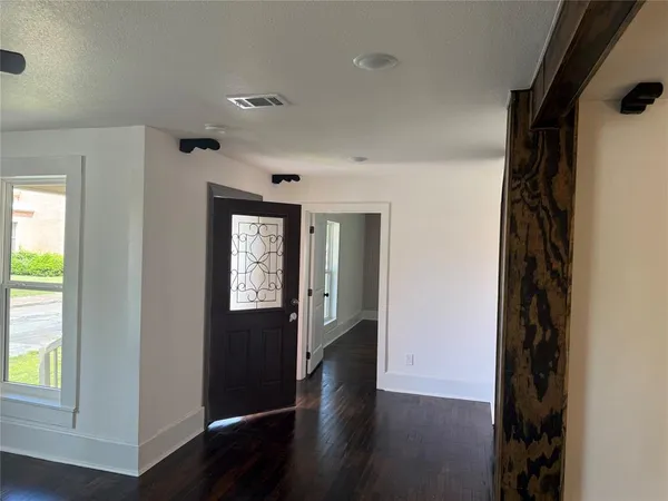 $249,900 | 309 West 8th Street, Bonham, TX 75418