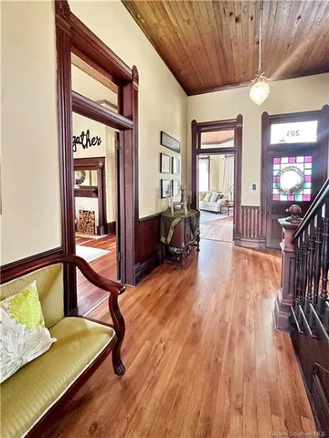 $379,900 | 203 South 1st Street, Leesville, LA 71446