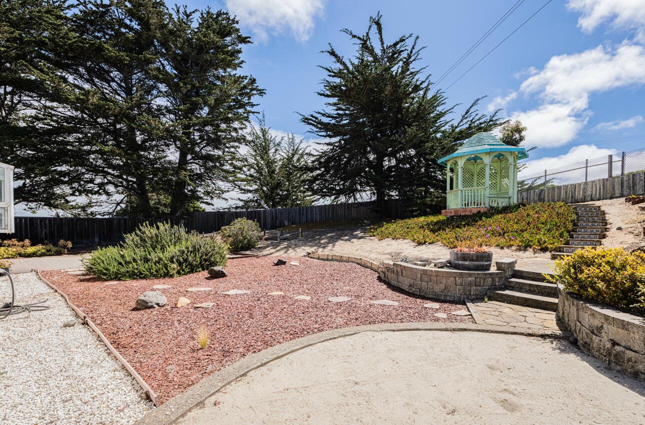 337 Quebrada Del Mar Road Marina, CA 93933 - Photo 24 of 44 a view of outdoor space and yard