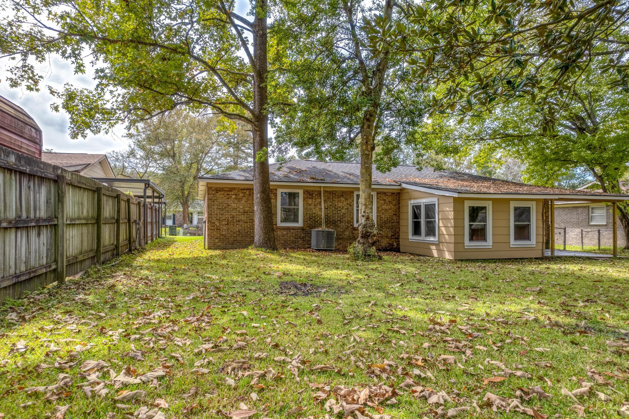 119 Waring Road Summerville, SC 29485 - Photo 23 of 24 119 Waring Rd-23 (1)