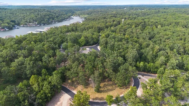 $785,000 | 30780 Timberlake Village Circle, Rocky Mount, MO 65072