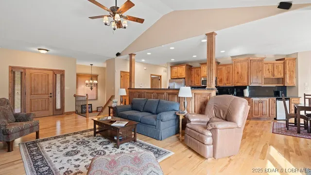 $785,000 | 30780 Timberlake Village Circle, Rocky Mount, MO 65072