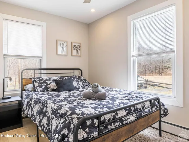 $539,999 | 7614 Main Street, Hunter, NY 12442