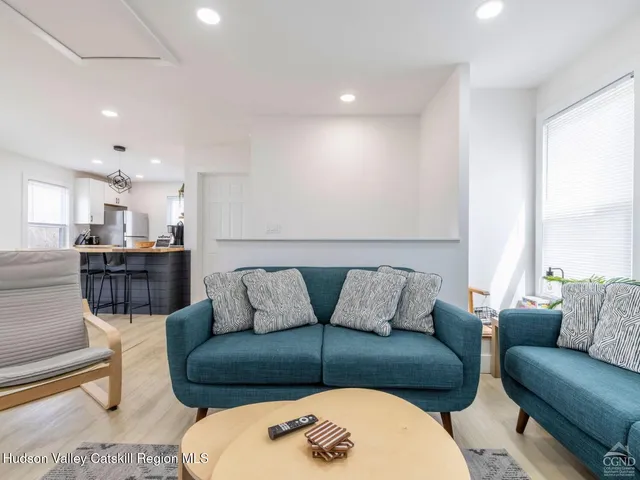 $539,999 | 7614 Main Street, Hunter, NY 12442