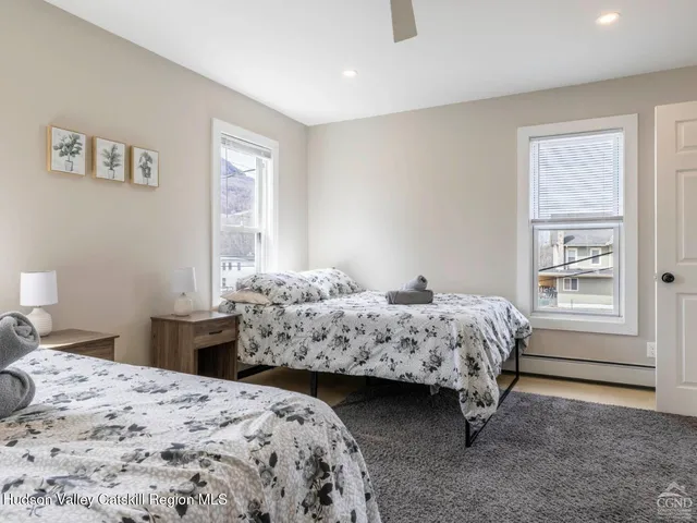 $539,999 | 7614 Main Street, Hunter, NY 12442