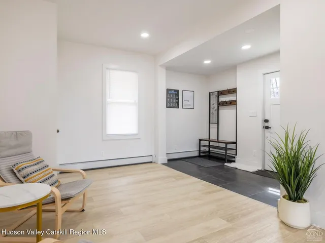 $539,999 | 7614 Main Street, Hunter, NY 12442