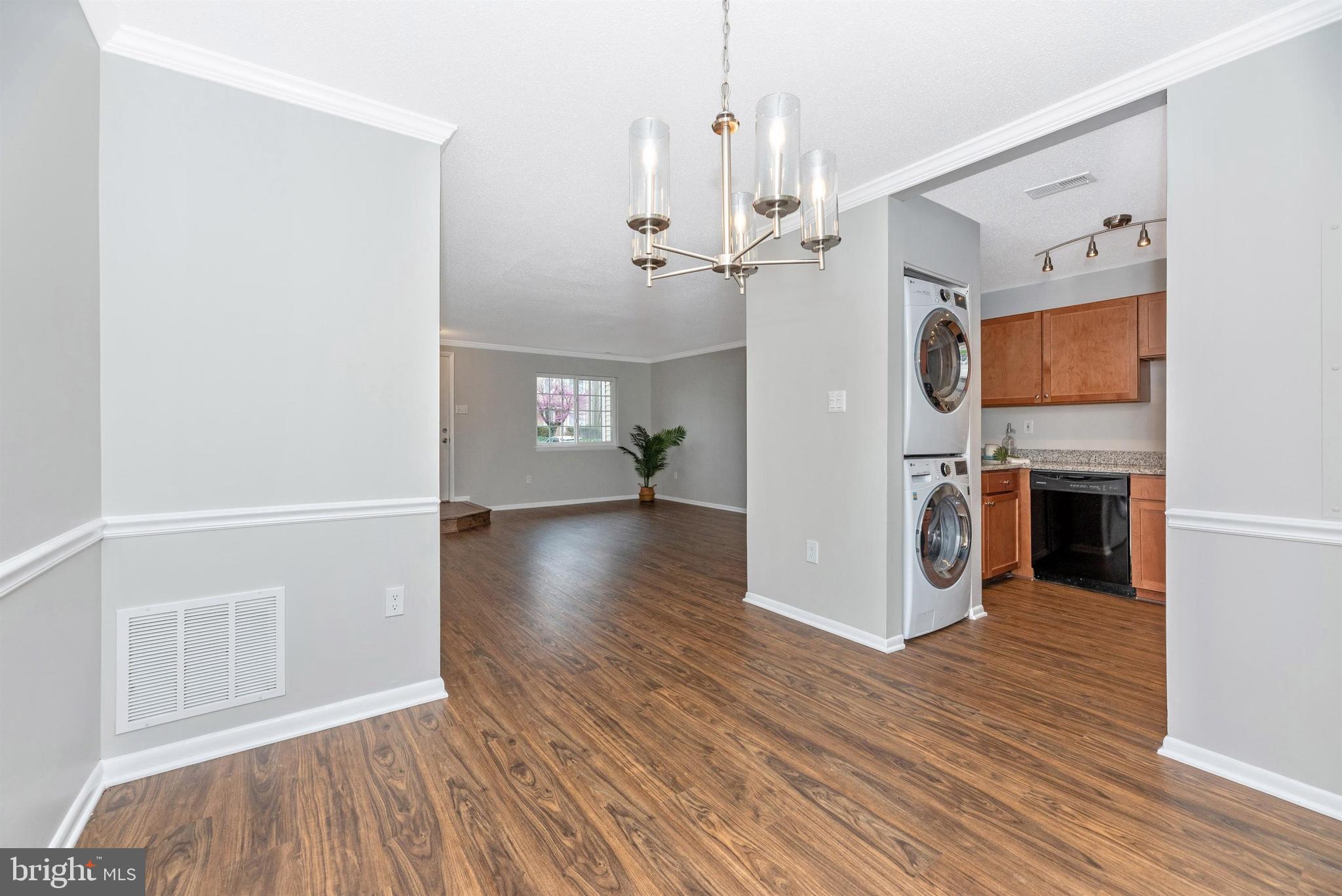 19903 Stoney Point Way Germantown, MD 20876 - Photo 11 of 34