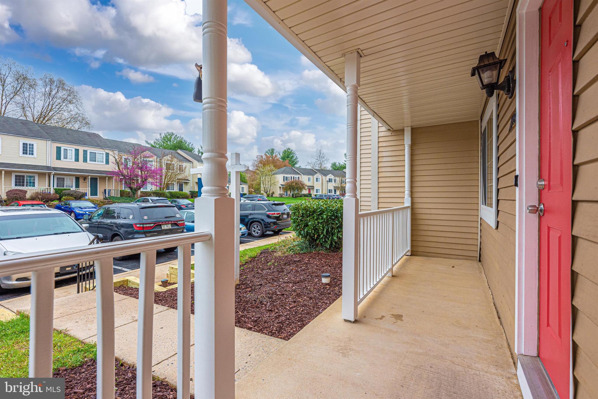 19903 Stoney Point Way Germantown, MD 20876 - Photo 3 of 34