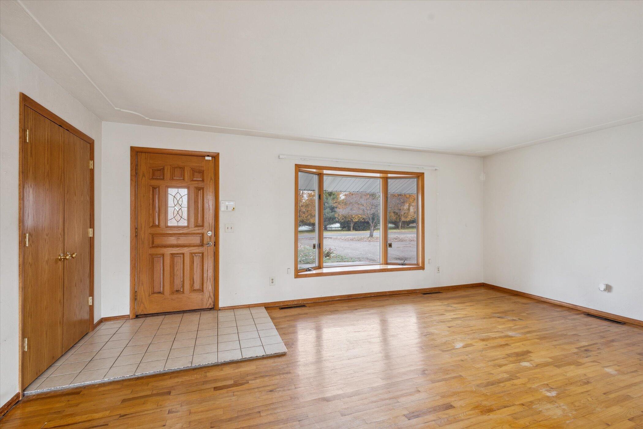 06-1622 Watkins Rd Battle Creek, MI 490