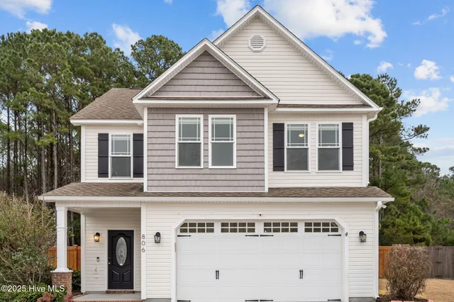 $361,500 | 806 Fort Sumter Way, Swansboro, NC 28584