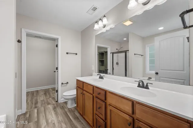 $361,500 | 806 Fort Sumter Way, Swansboro, NC 28584